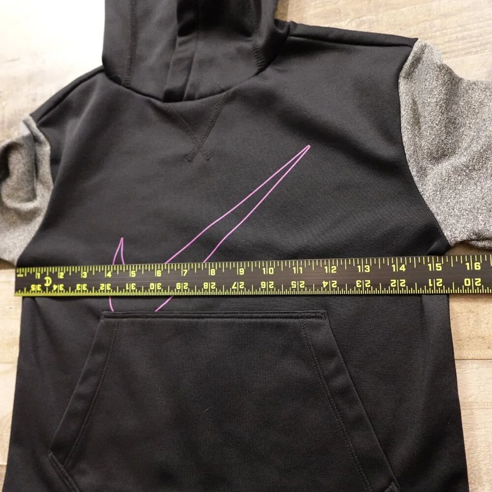 Nike Dri-FIT Pullover Hoodie‎ Boys’ Small Black Gray Two-Tone Sweatshirt